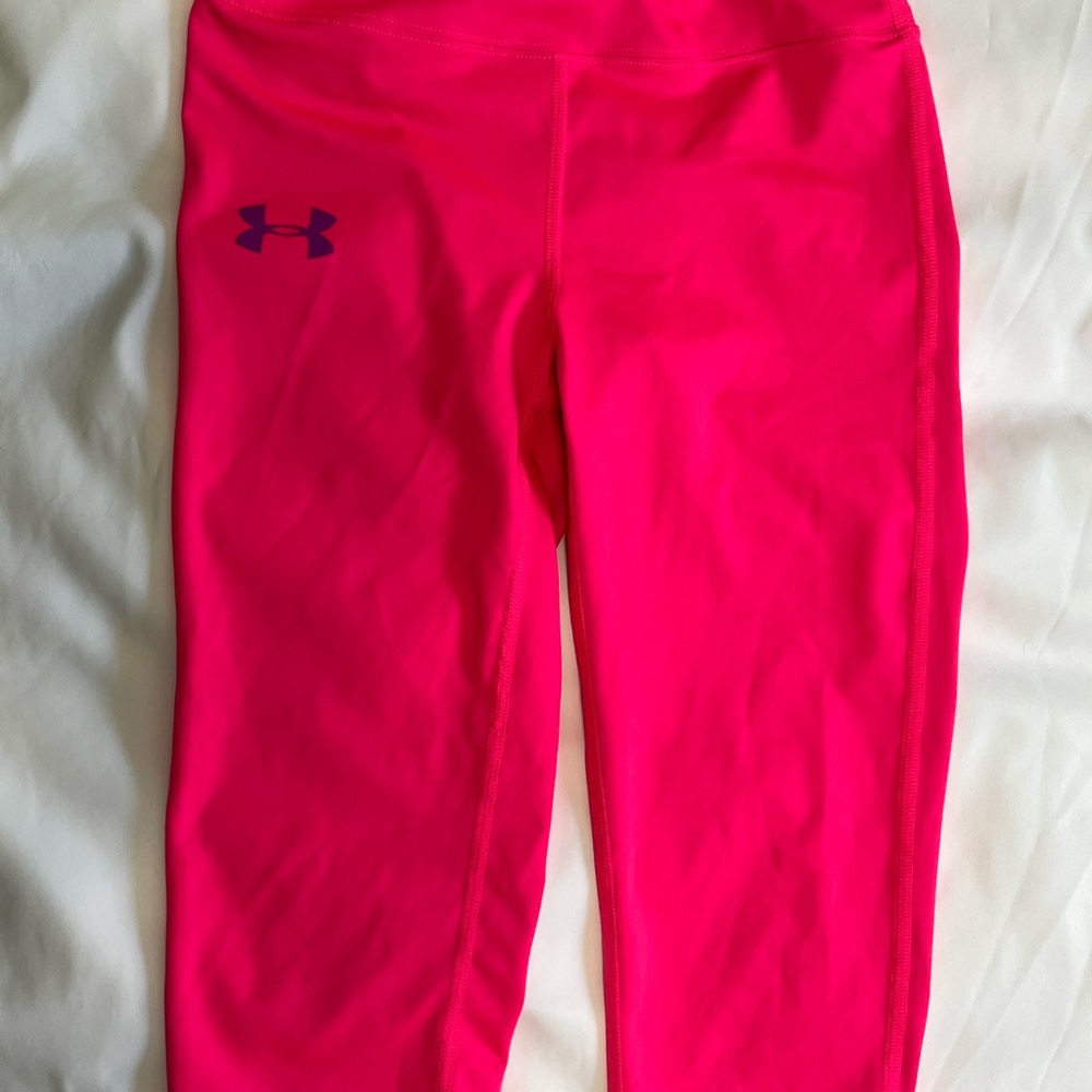 Under Armour girls M Bright Pink Leggings
